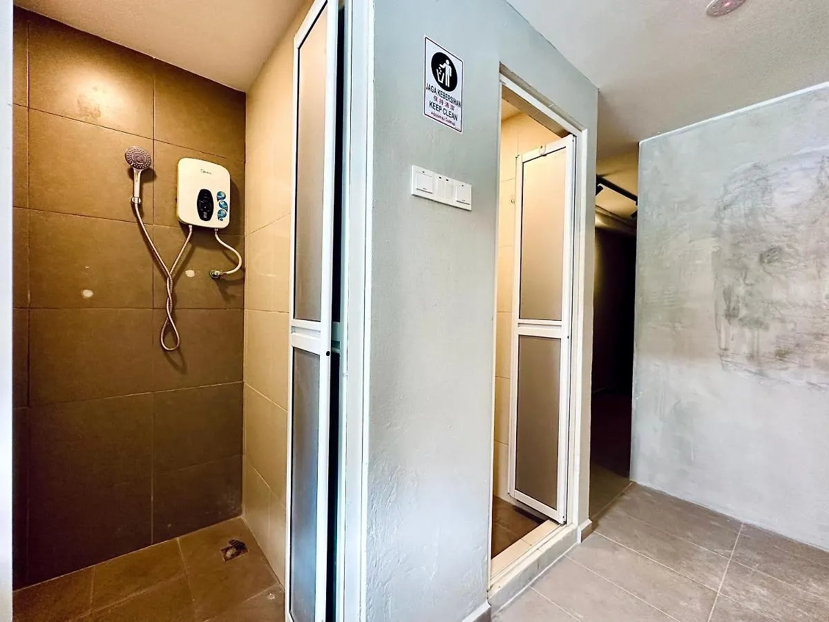 Feriehus Armenian Guest House By Lolz For 22Pax George Town