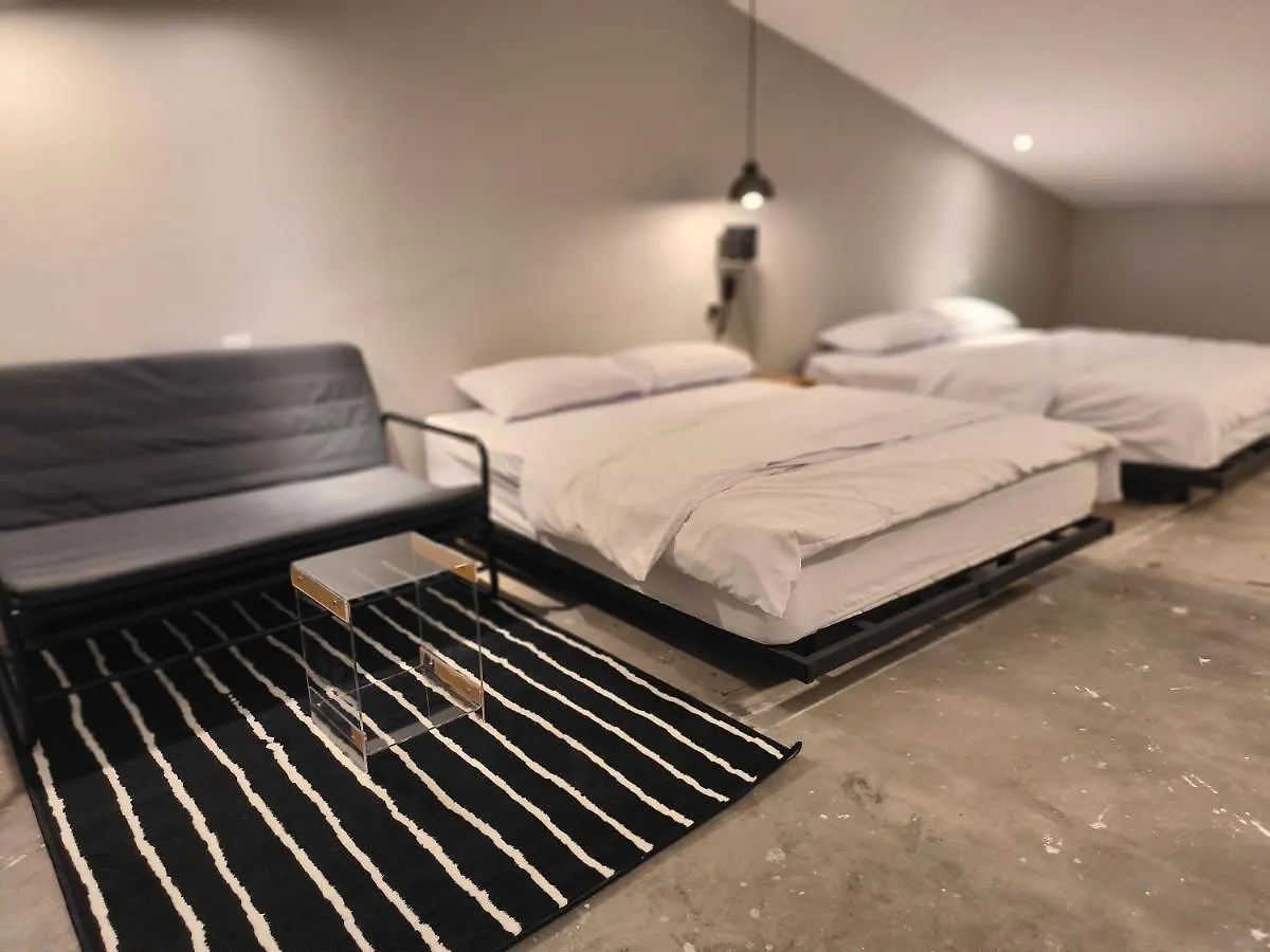 Armenian Guest House By Lolz For 22Pax George Town Feriehus