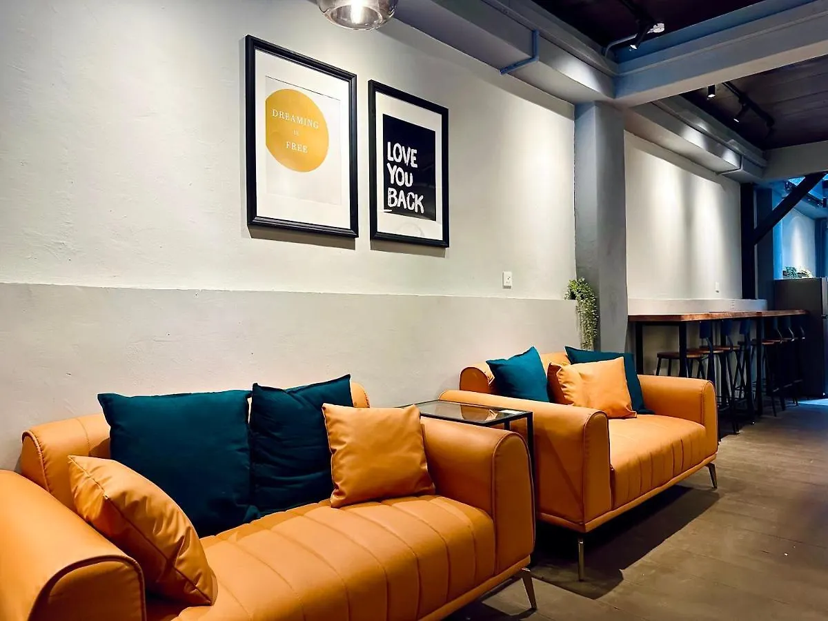 Feriehus Armenian Guest House By Lolz For 22Pax George Town