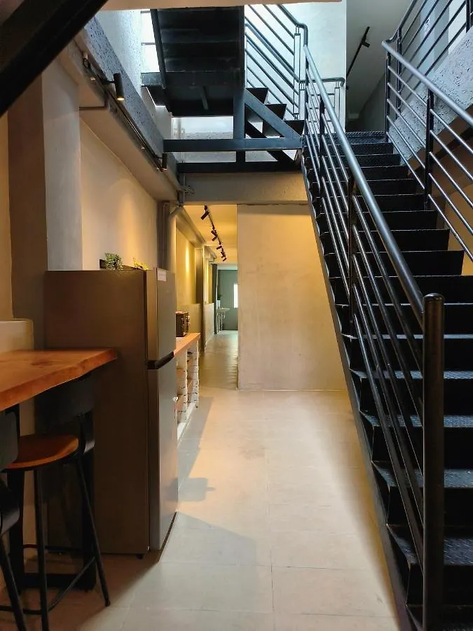 Feriehus Armenian Guest House By Lolz For 22Pax George Town